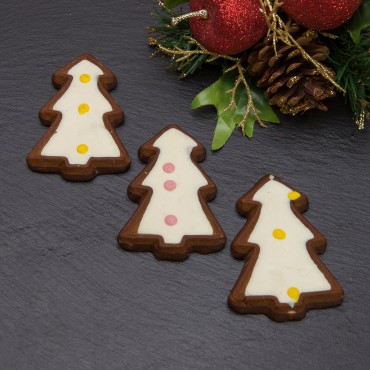 Μπισκότα βουτύρου σε σχήμα δέντρο