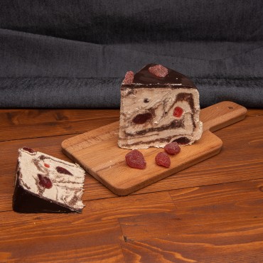 Χαλβάς με φράουλα και κουβερτούρα